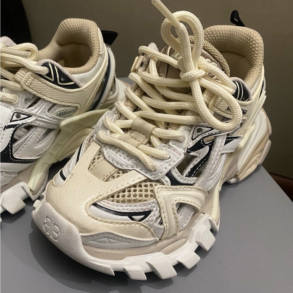 Balenciaga Cream and Black Kids Sneakers